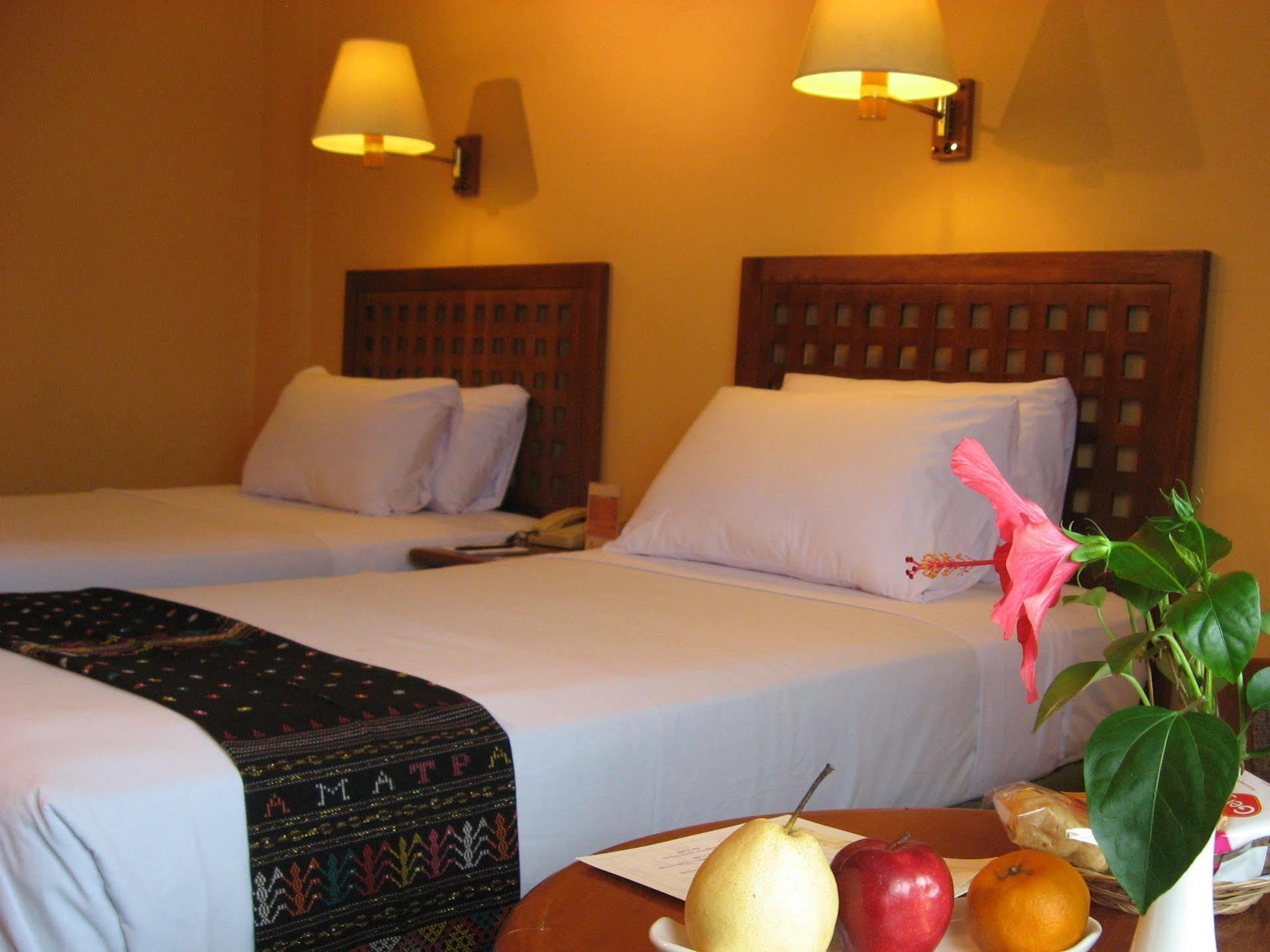 Hotel Mutiara Cilacap Ngoại thất bức ảnh